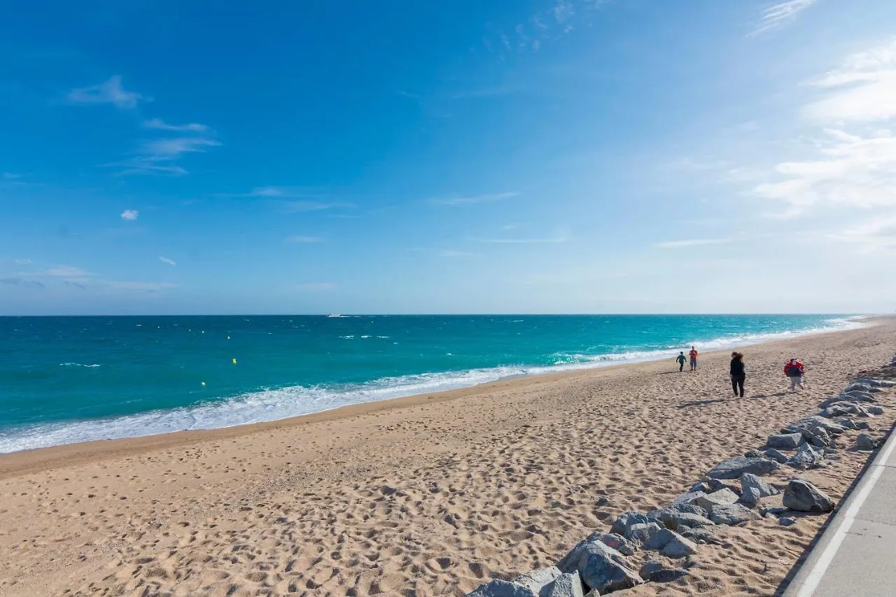 Homeholidaysrentals Cyan- Costa Barcelona Pineda de Mar Daire