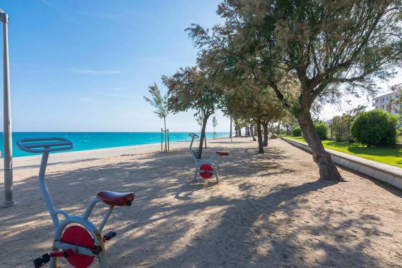 Homeholidaysrentals Cyan- Costa Barcelona Pineda de Mar 0*,